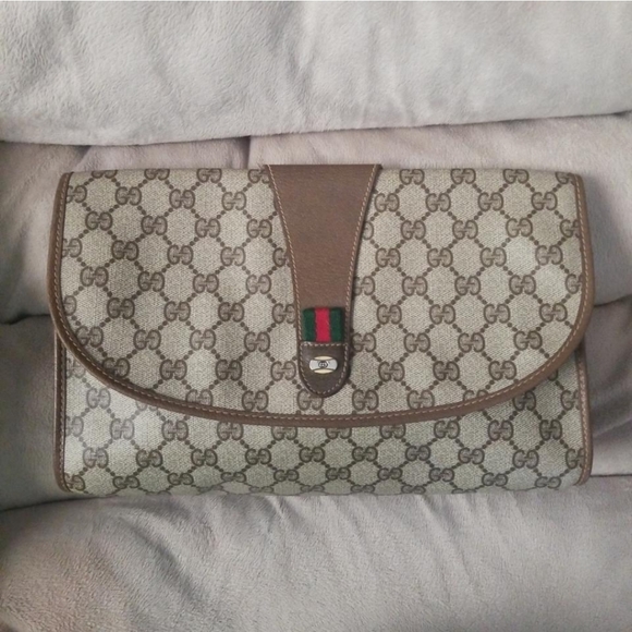 Authentic Vintage Gucci Ophidia Clutch Bag - Picture 2 of 10
